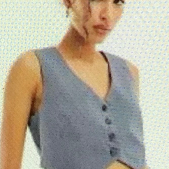 BERCHKA vest size M - Picture 3 of 4